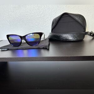 Oakley Hold Out, Color: Polished Black/Violet Iridium Polarized